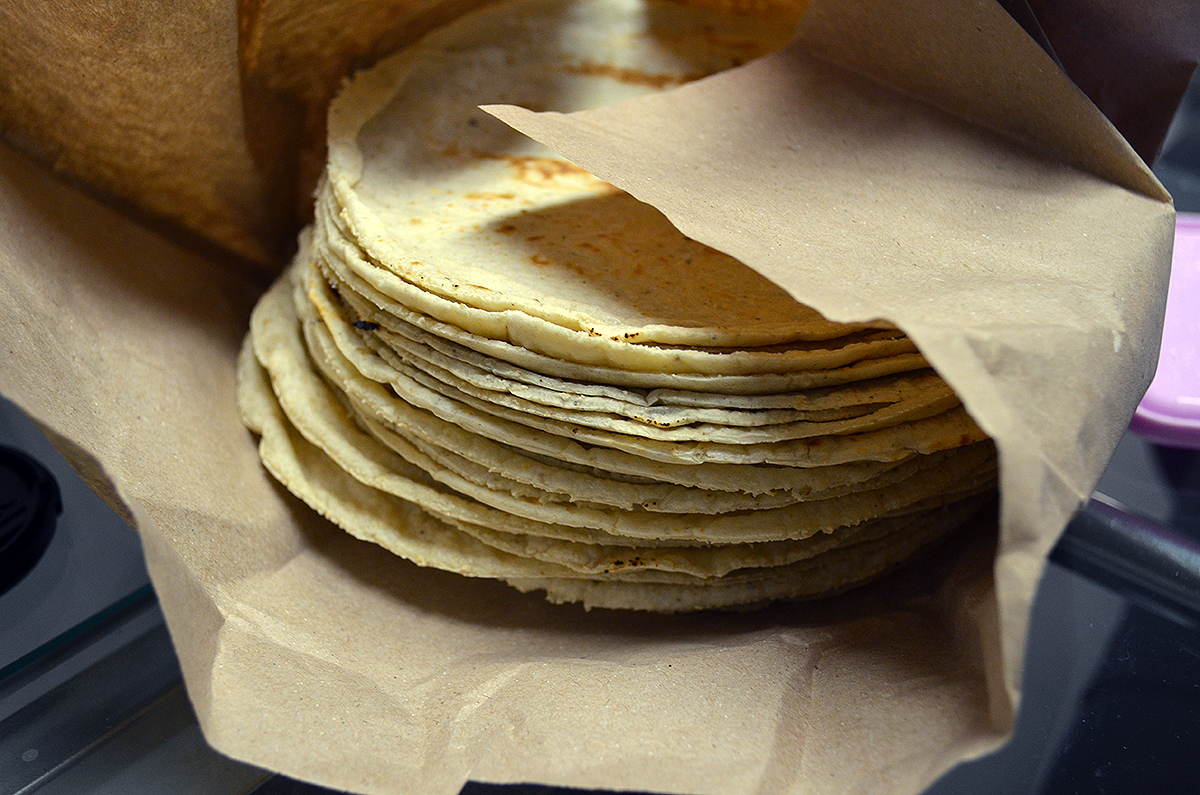 Alertan sobre posible aumento al precio de las tortillas en SPS
