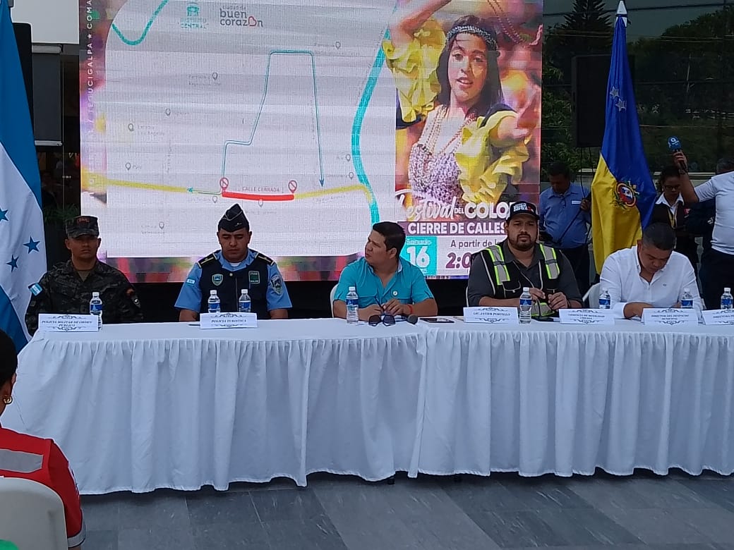 La Ciudad de Buen Corazón recibe el verano con el Festival del Color