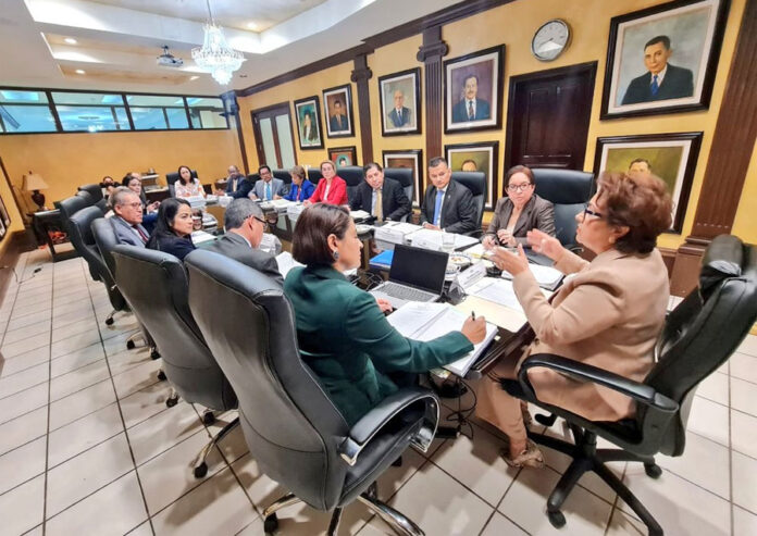 CSJ convoca a pleno de magistrados para mañana jueves