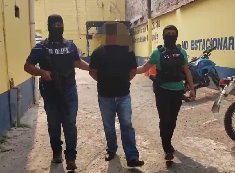 Capturan a padrastro que abusó sexualmente de su hijastra de 13 años de edad