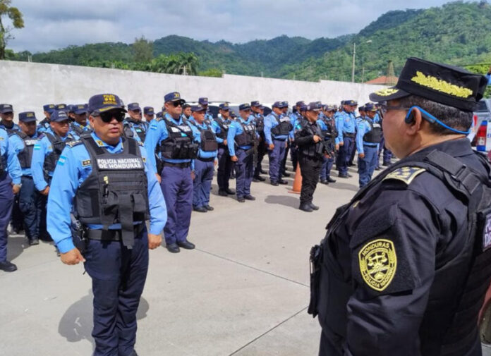 Despliegue policial por inseguridad y desaparecidos en Tela