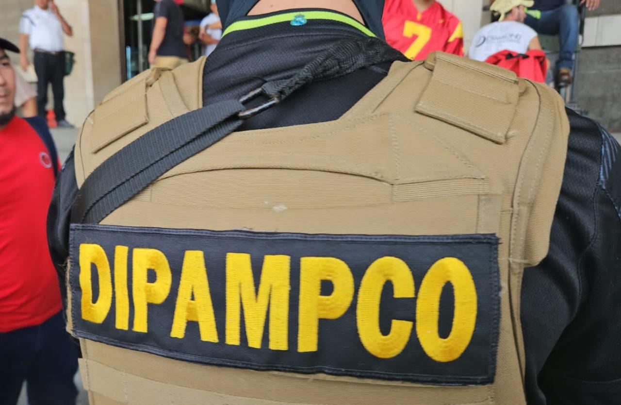 Con prisión preventiva 10 agentes de la DIPAMPCO