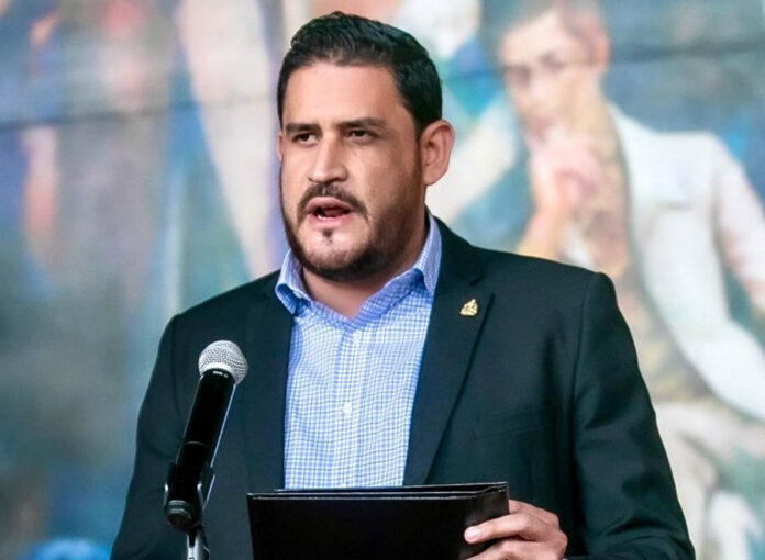 Ministro de Defensa también abandona su cargo «para permitir una investigación libre»