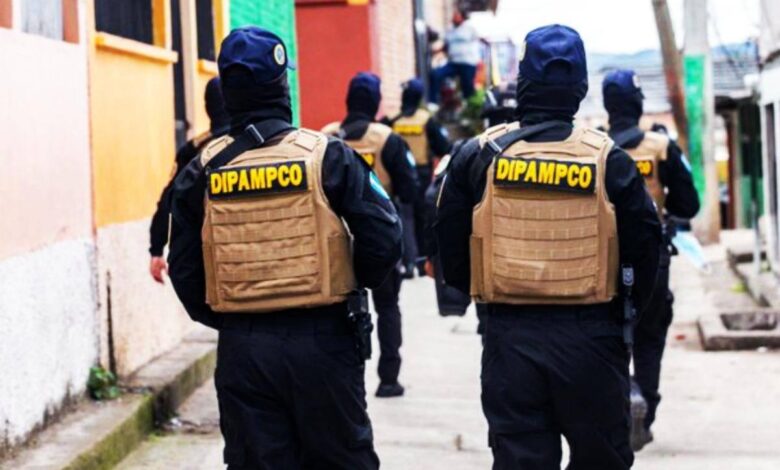 El gobierno prologa el estado de excepción a pesar de que no ha sido efectivo.