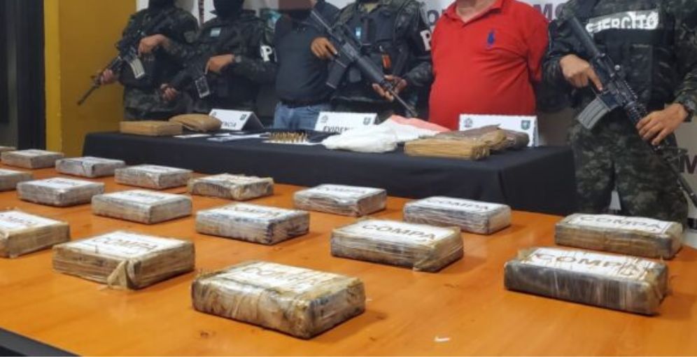 Dos hombres fueron detenidos en Puerto Cortés con 28 kilos de cocaína