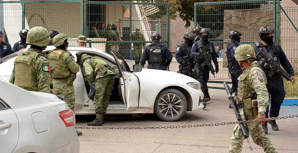 El Ejército mexicano envía 600 nuevos soldados a Sonora debido a un aumento en la violencia.
