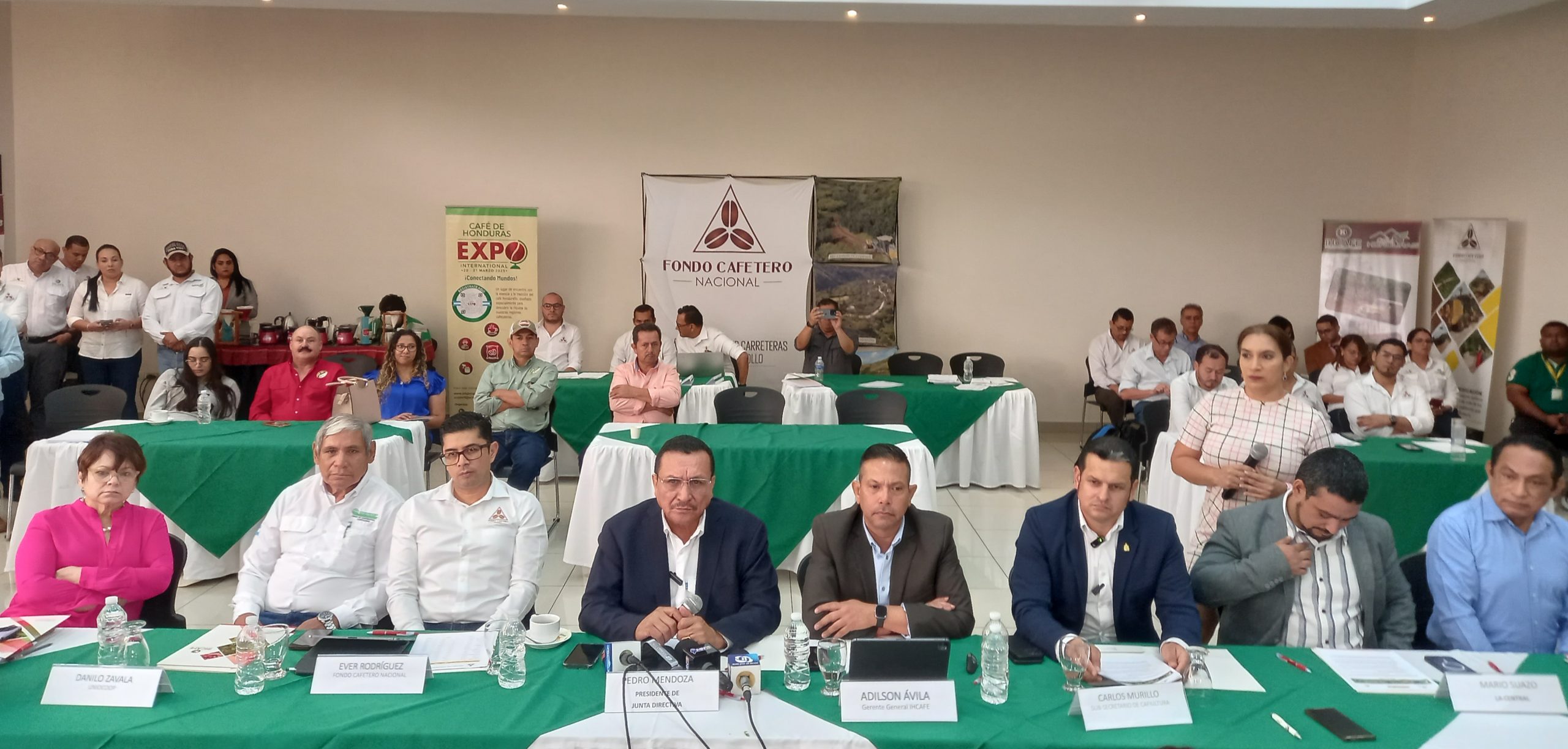 Honduras cierra la cosecha de café 2023-2024 con una exportación de 6.11 millones de sacos