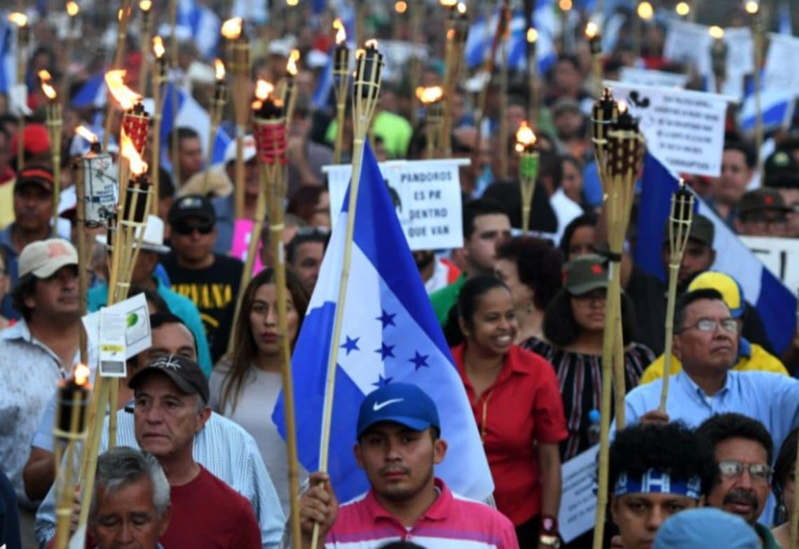Convocan a una nueva «Marcha de Antorchas» este sábado