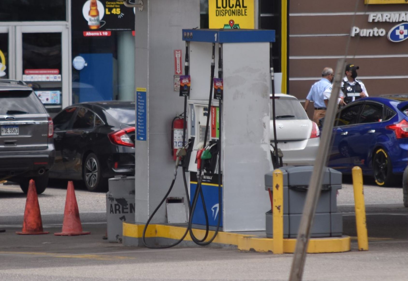 Precios de gasolinas tendrán leves rebajas desde el lunes, mientras el diésel aumenta Precios de gasolinas tendrán leves rebajas desde el lunes, mientras el diésel aumenta