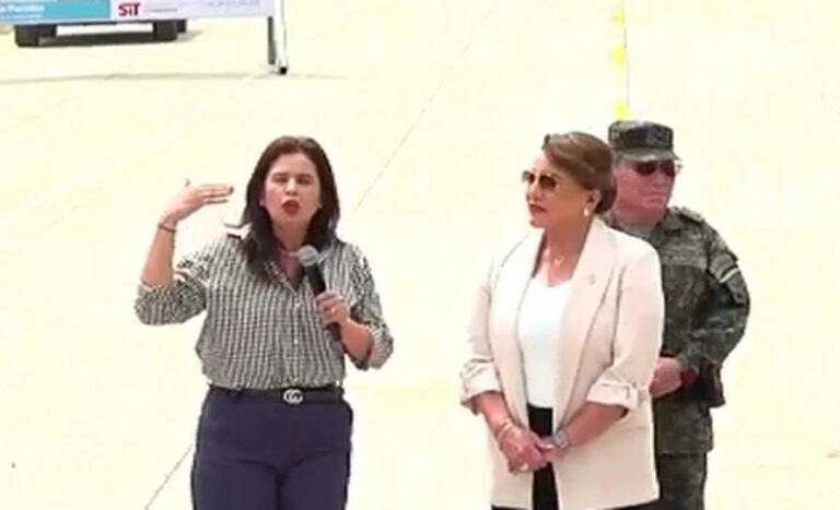 Precandidata Moncada y presidenta Castro inauguran carreteras Precandidata Moncada y presidenta Castro inauguran carreteras