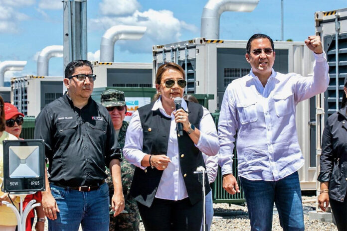 La presidenta Castro declara: «No somos comparables a los narcotraficantes que están en Nueva York» La presidenta Castro declara: «No somos comparables a los narcotraficantes que están en Nueva York»