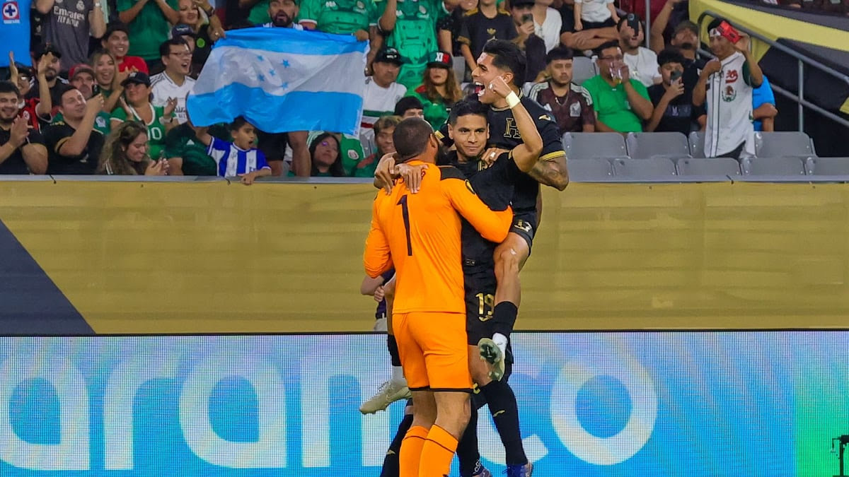 Honduras derrota a Panamá en penaltis y avanza a semifinales de Copa Oro Honduras derrota a Panamá en penaltis y avanza a semifinales de Copa Oro