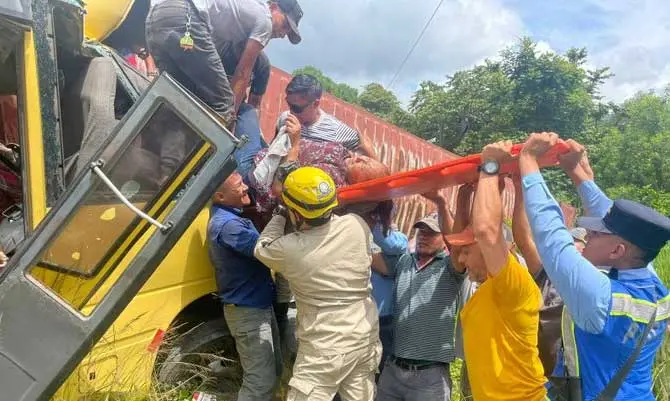 Trágico accidente en Copán deja al menos cuatro muertos y decenas de heridos