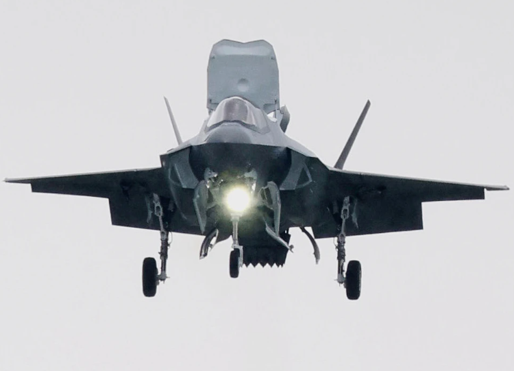 Japón despliega sus primeros aviones de combate F-35B para reforzar las defensas en el sur