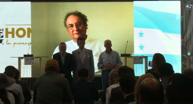 CNA lanza pacto anticorrupción con presidenciables; Rixi Moncada no firmó