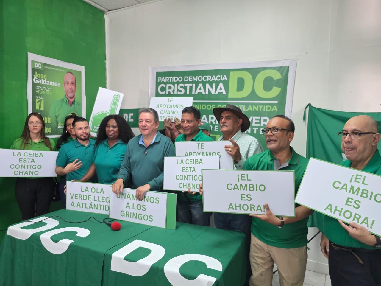 Con puño firme la Ola Verde crece en Atlántida