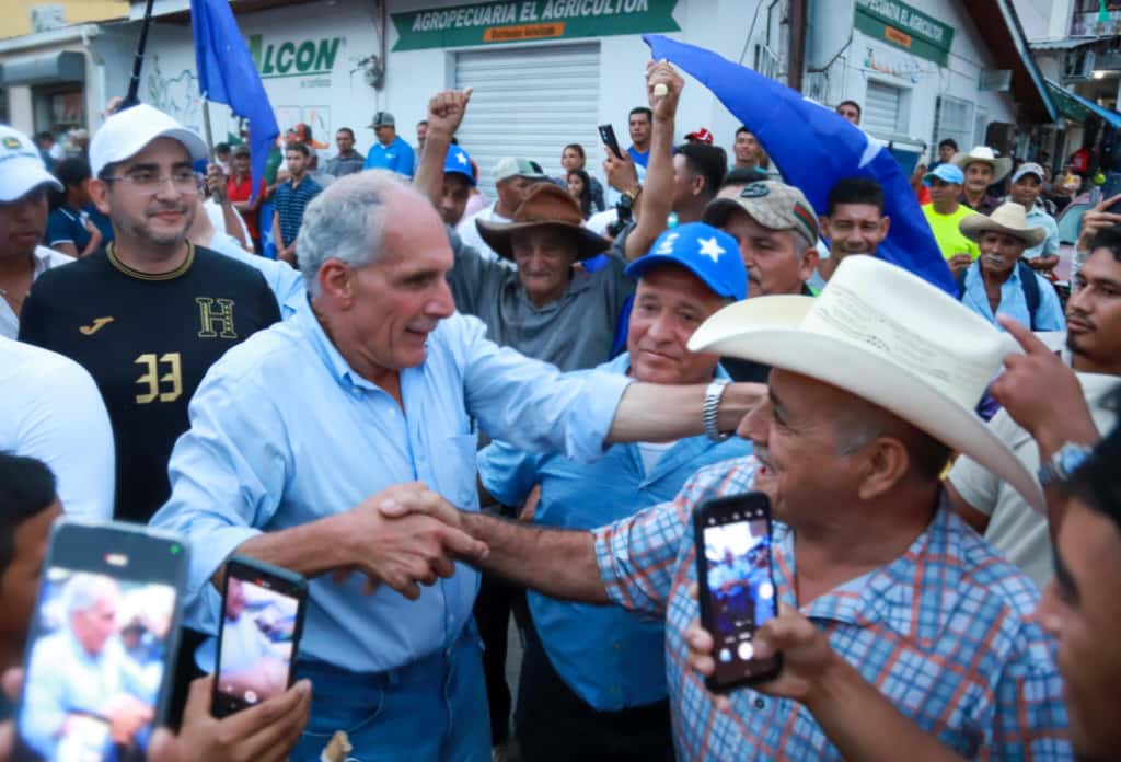 Jutiapa se desborda en apoyo a Papi a la Orden y Olvin Bonilla: acionalistas piden obras para su municipio