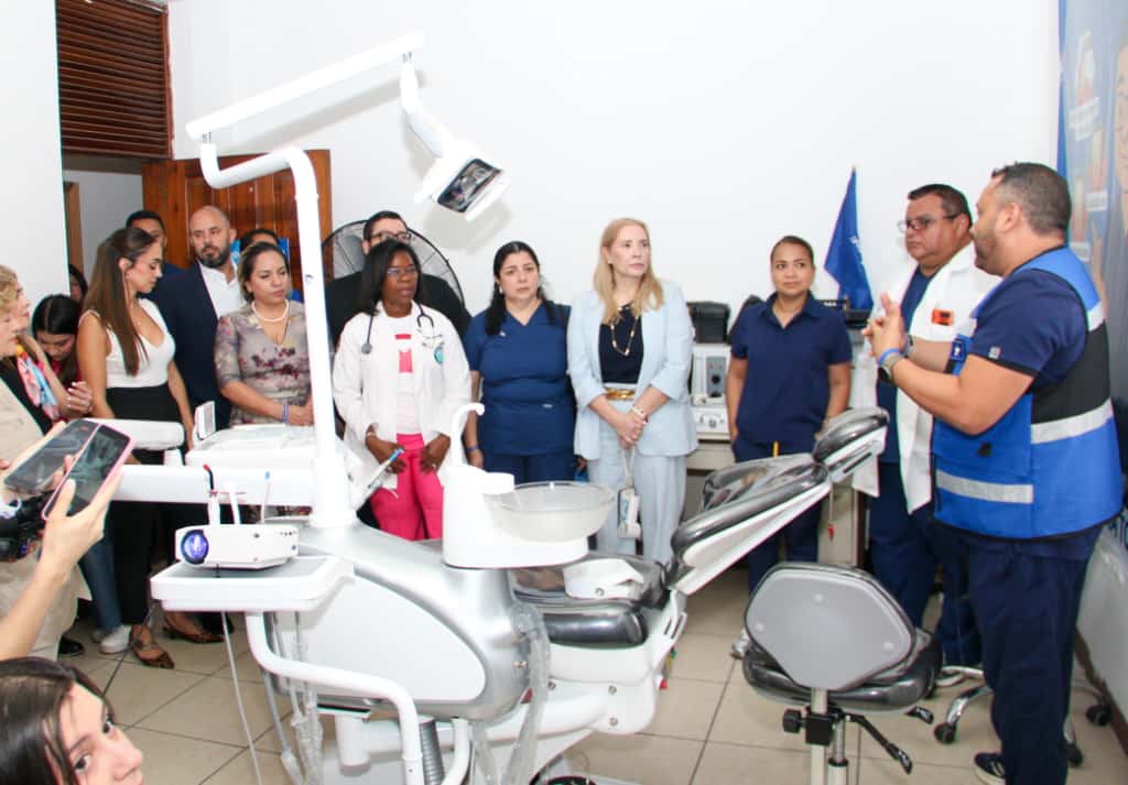 El Partido Nacional inaugura clínica gratuita que atenderá sin distinción política en el Distrito Central