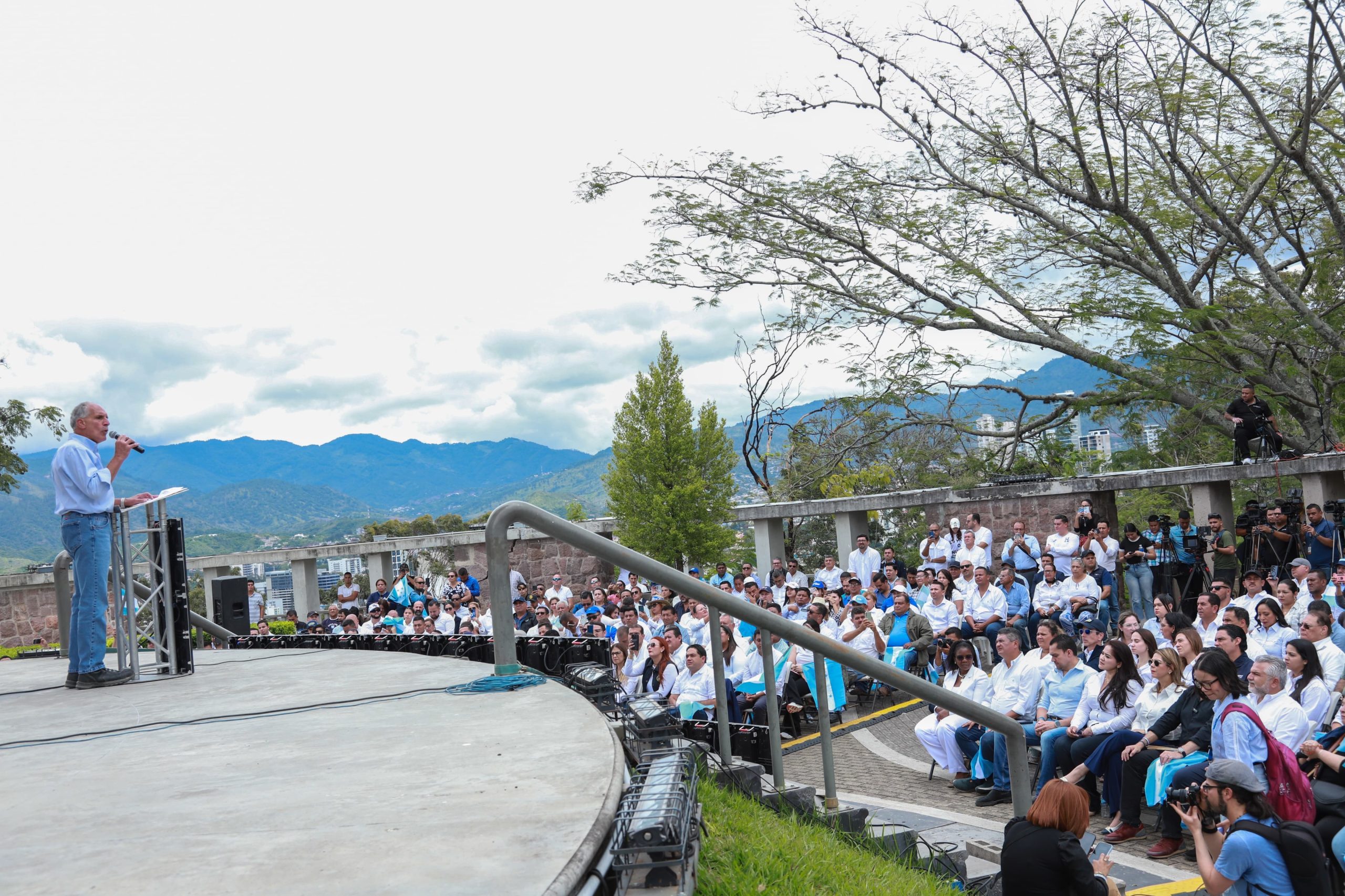 Papi a la Orden enfrenta los abusos del gobierno con llamado a gran movilización nacional