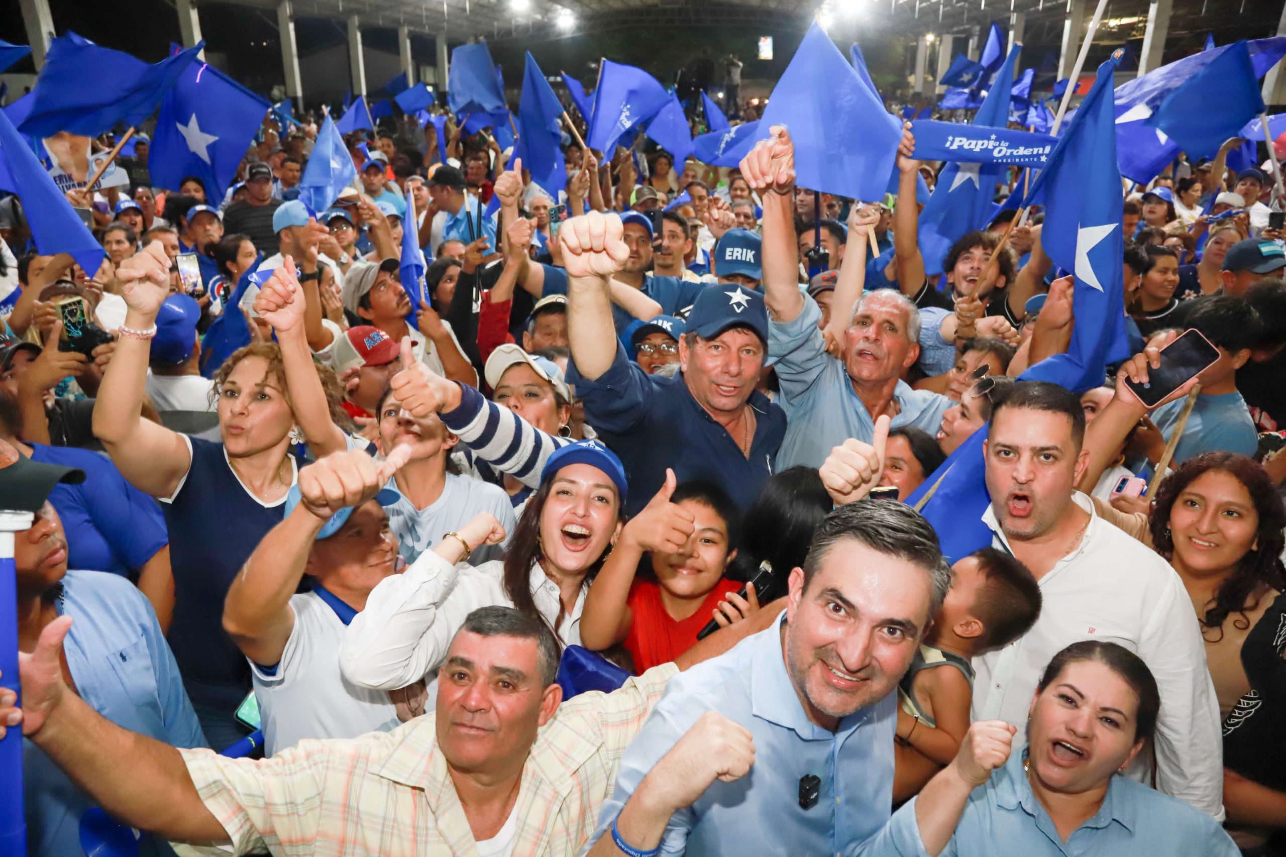 Papi a la Orden convence al electorado de Santa Bárbara y Copán con masivas demostraciones de apoyo