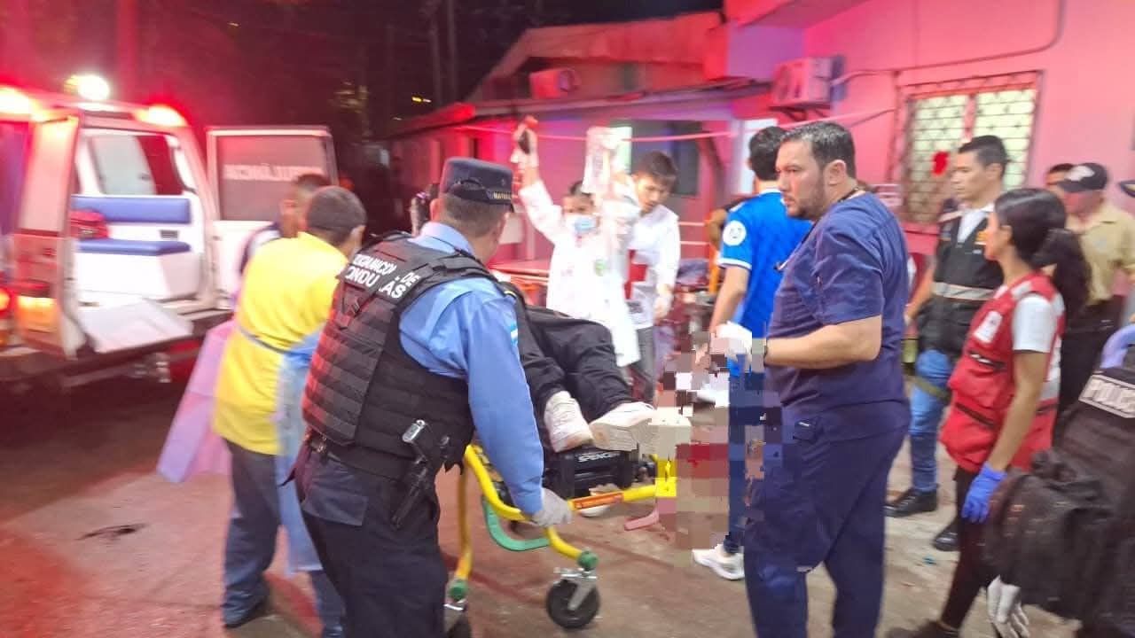 Tragedia en Santa Bárbara: Accidente de caravana deja ocho muertos Tragedia en Santa Bárbara: Accidente de caravana deja ocho muertos