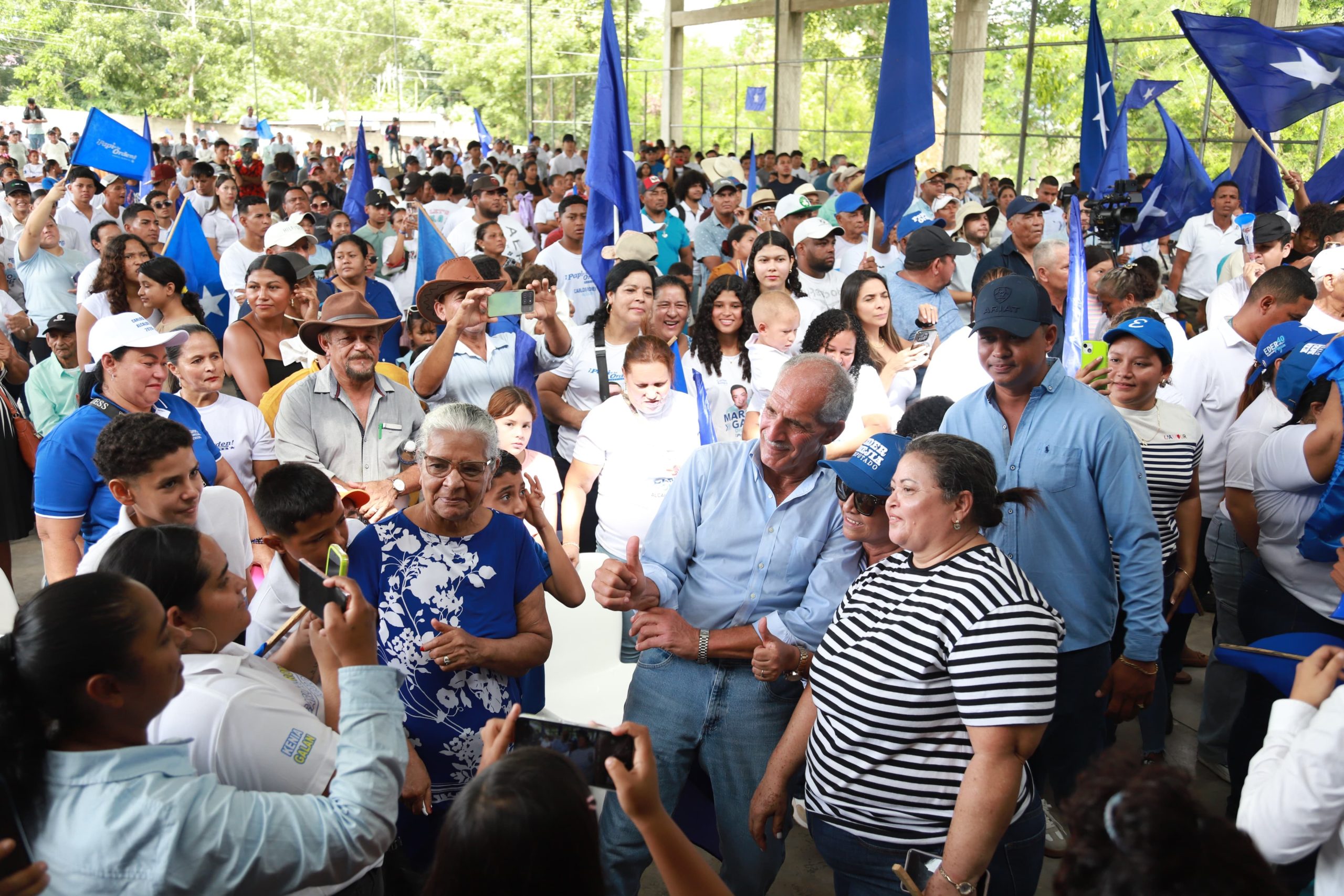 Papi a la Orden impulsa desarrollo productivo y descentralización en Arenal, Yoro