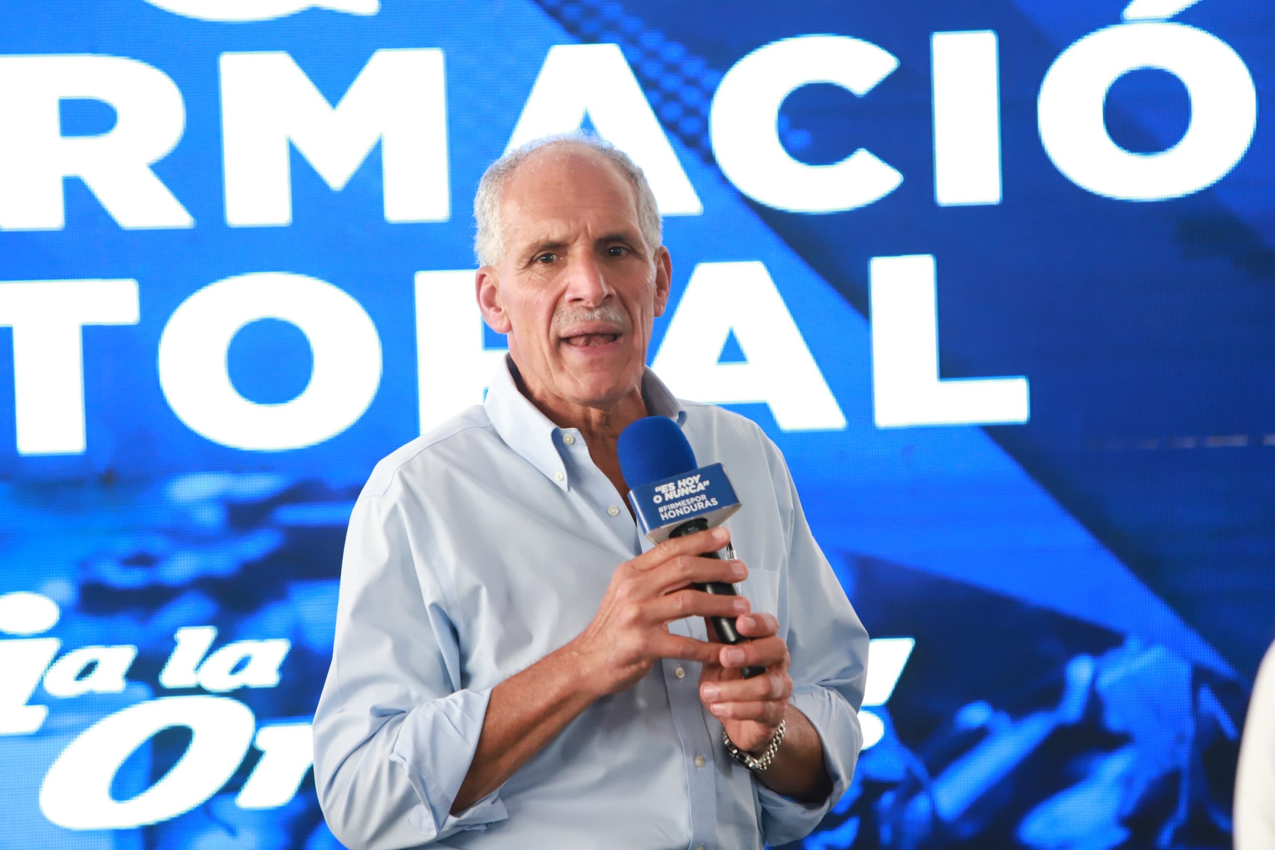 “Soy un candidato serio y no vengo a proclamar nada, solo a ratificar que tenemos los datos y en los que tenemos gana el Partido Nacional”: Papi a la Orden