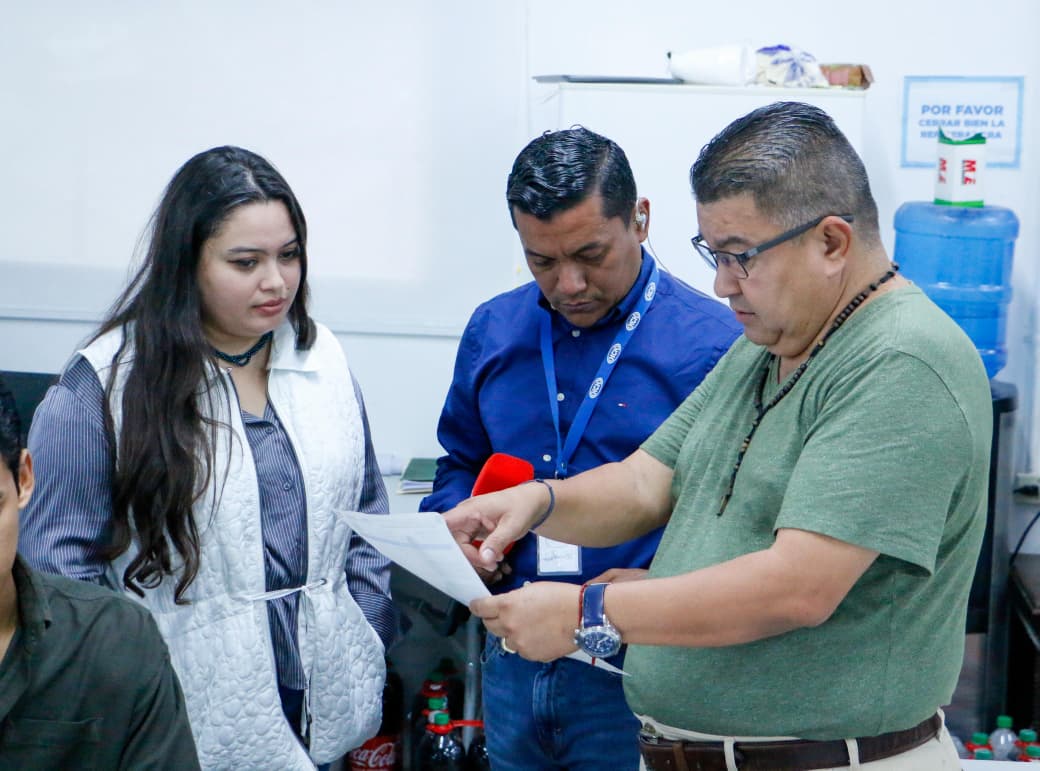 PNH abre las puertas a la prensa de su Centro Oficial de Información PNH abre las puertas a la prensa de su Centro Oficial de Información