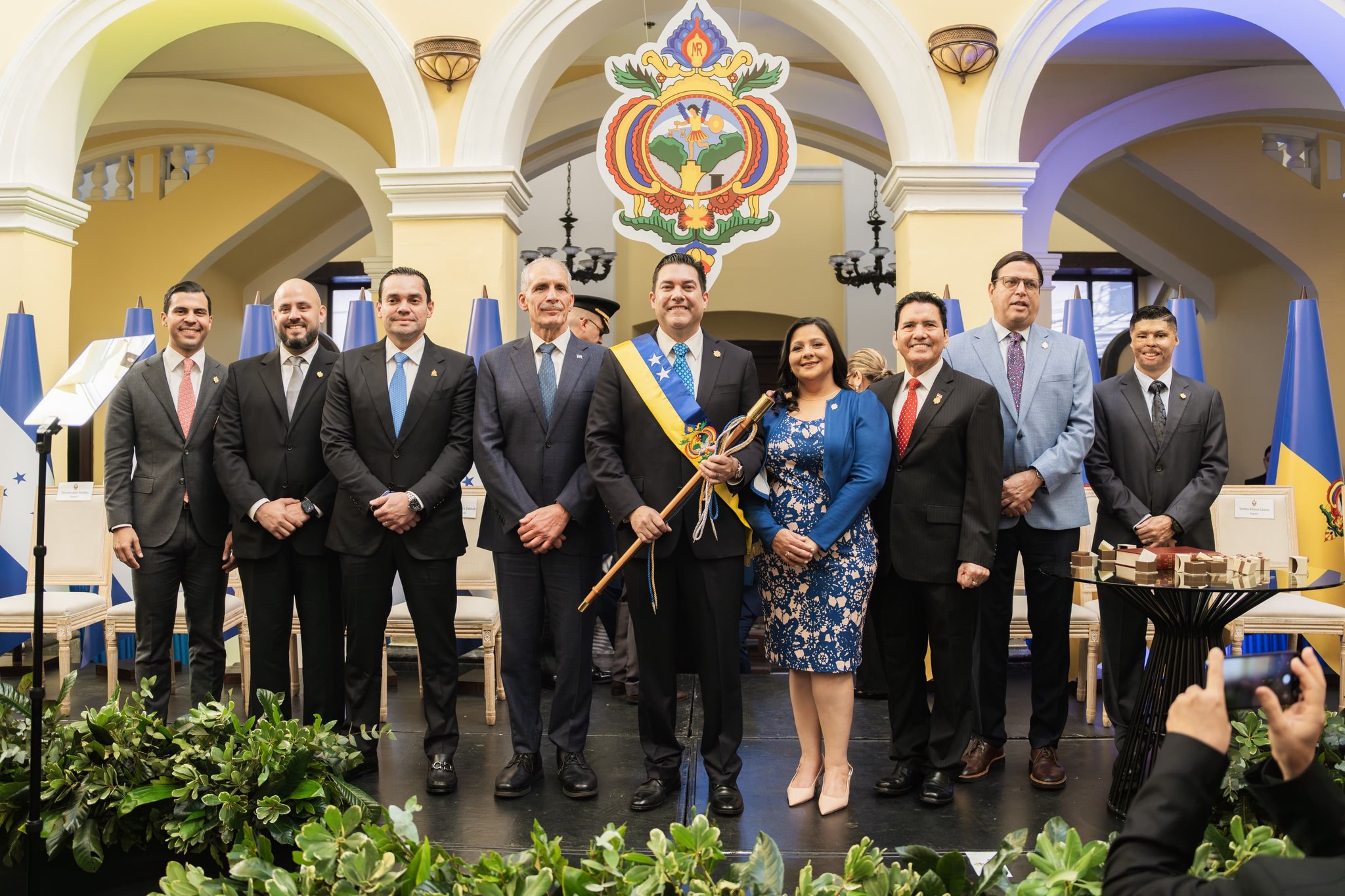 Juan Diego Zelaya asume alcaldía capitalina con la meta de superar la gestión de «Papi a la Orden» Juan Diego Zelaya asume alcaldía capitalina con la meta de superar la gestión de «Papi a la Orden»