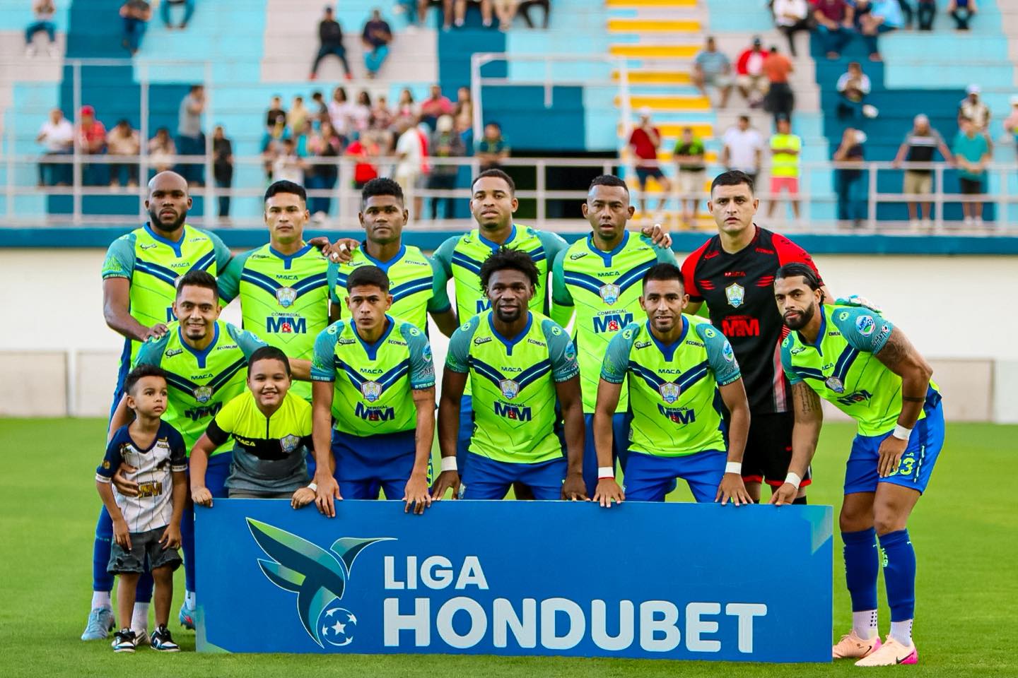 Los potros de Olancho celebran su décimo aniversario y empatan contra Olimpia