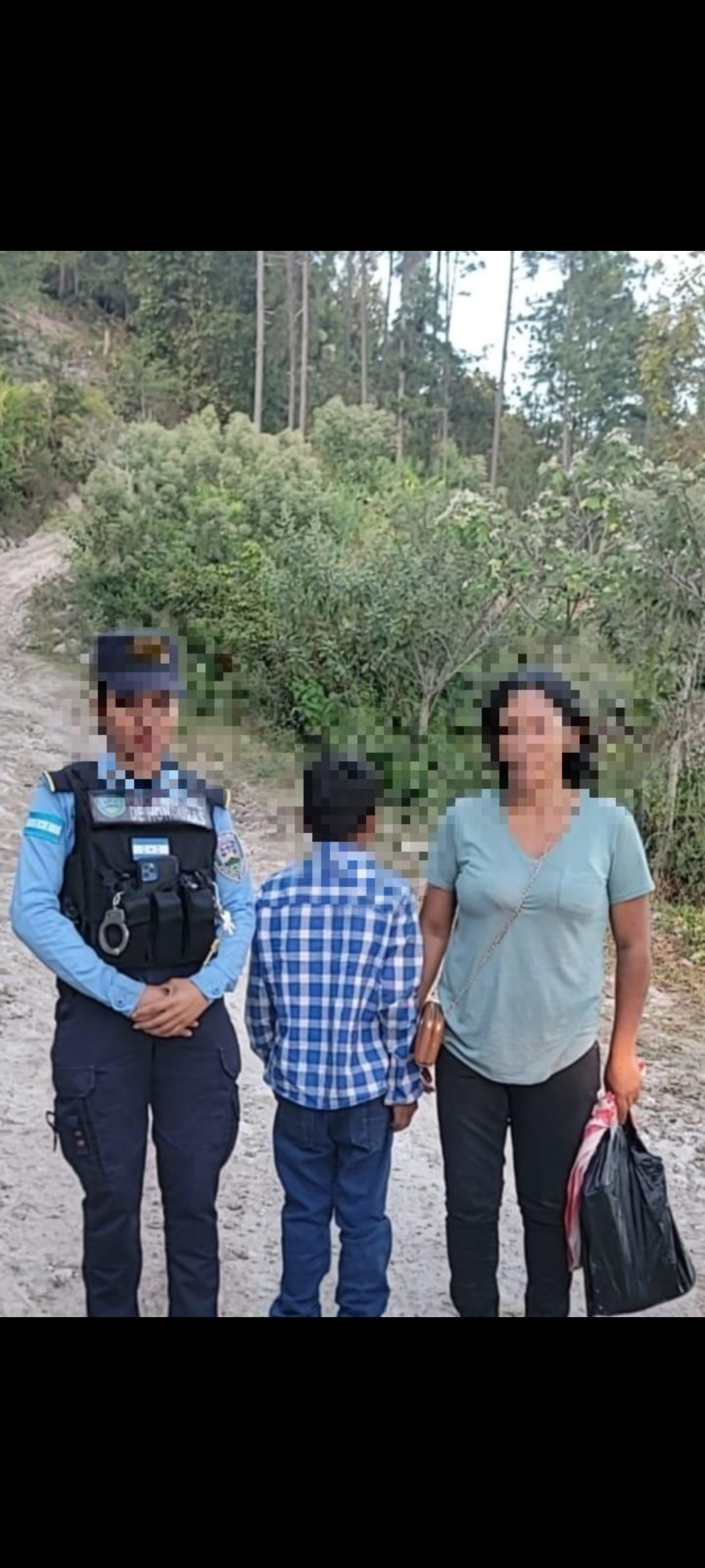 Autoridades policiales rescatan a niño de 11 años en estado de vulnerabilidad en la zona central