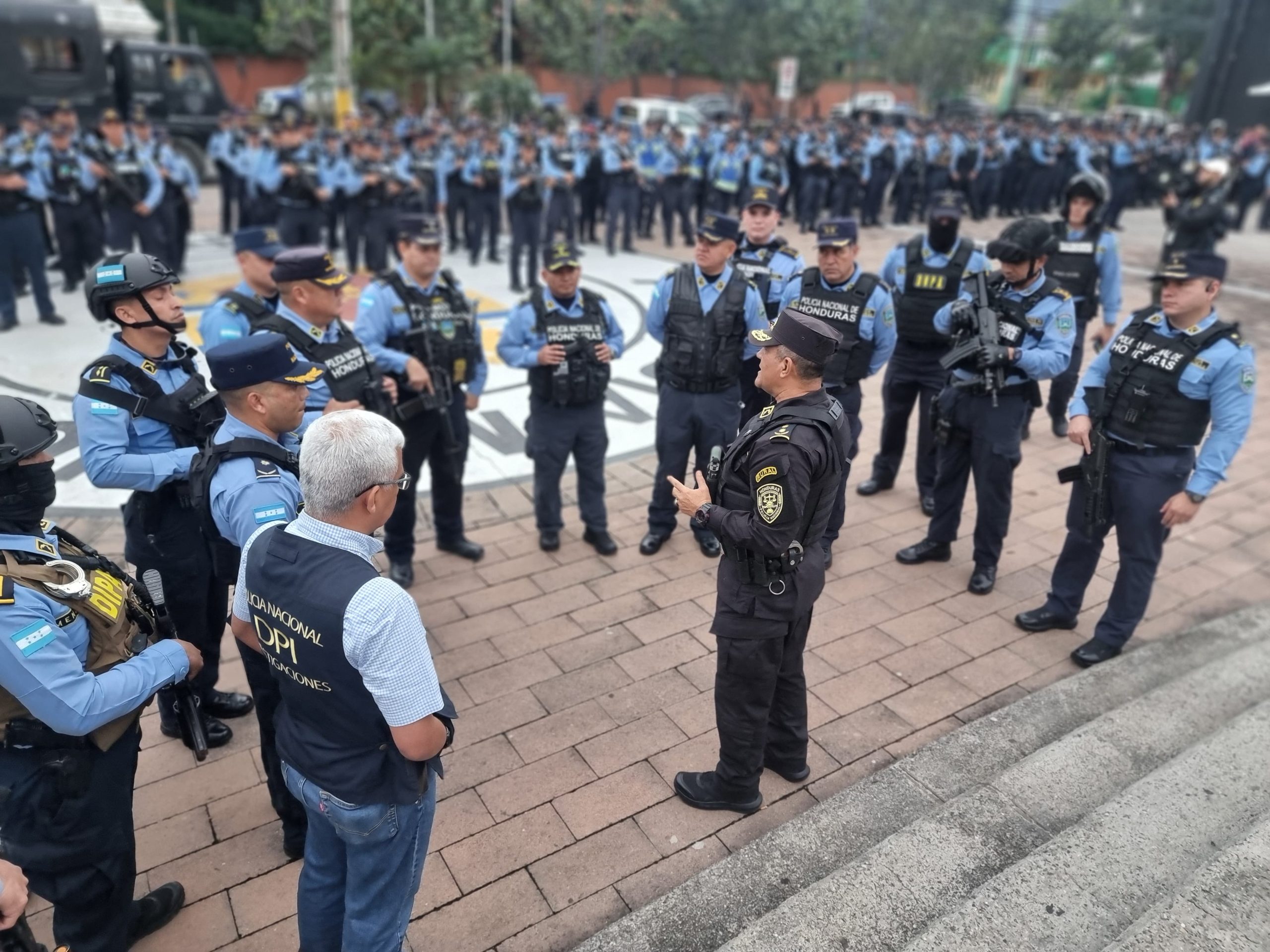 Policía Nacional lanza plan “Barrios y Comunidades Seguras” a nivel nacional