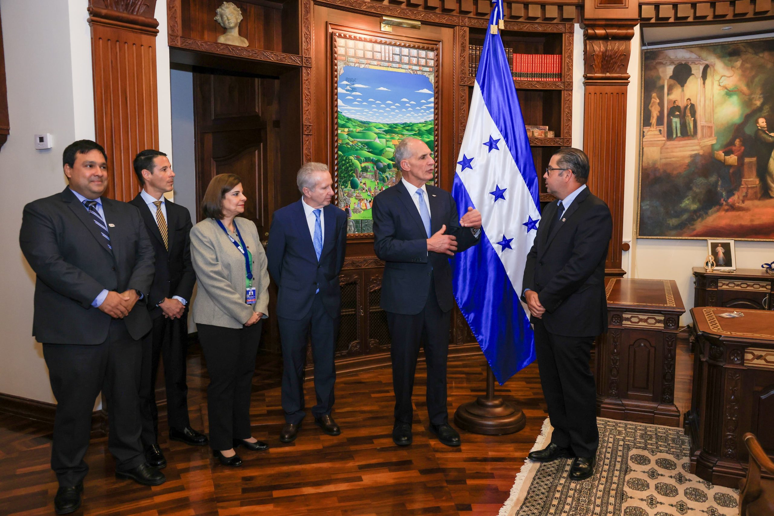 DOLE y el Gobierno de Honduras impulsan una alianza estratégica para convertir Puerto Castilla en un motor de crecimiento y empleo en el Caribe