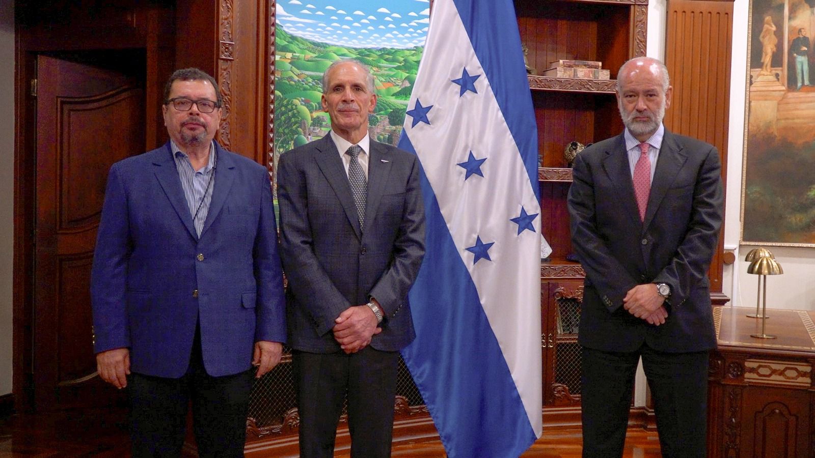 Gobierno impulsa mecanismos de protección financiera para fortalecer el agro hondureño Gobierno impulsa mecanismos de protección financiera para fortalecer el agro hondureño