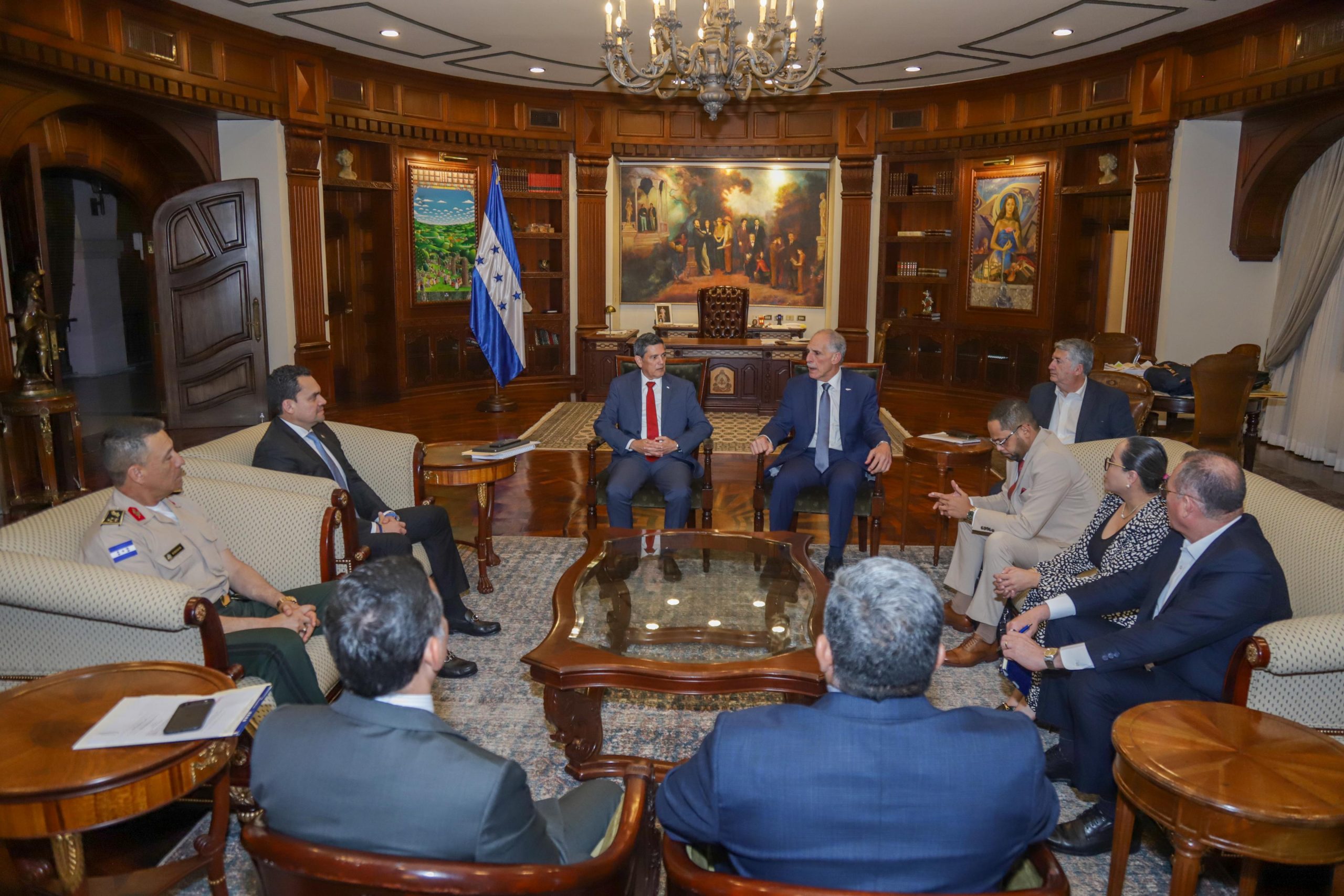 CNDS acuerda reestructuración de la estrategia de seguridad y ordena la cancelación de la Dipampco
