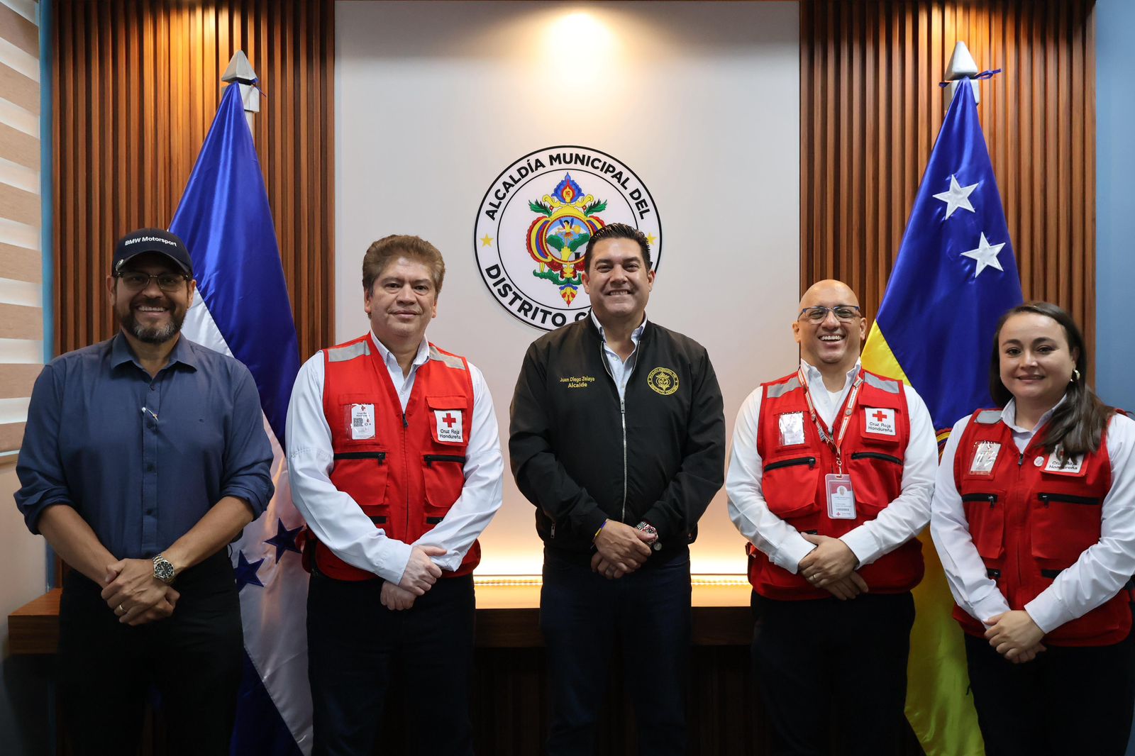La Municipalidad recibe a la Cruz Roja Hondureña para estrechar alianzas humanitarias