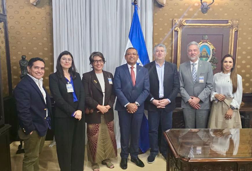 Honduras establece alianza con Brasil para llevar tecnología e innovación al campo hondureño Honduras establece alianza con Brasil para llevar tecnología e innovación al campo hondureño