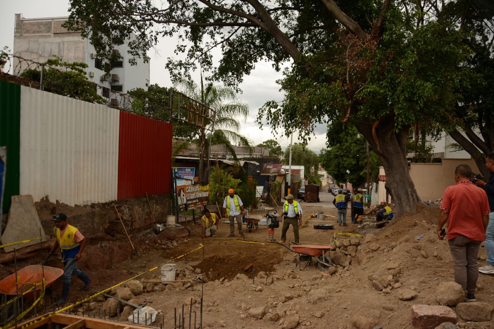 Próxima a habilitarse calle La Reforma tras alcanzar casi 90% de avance en obras de reparación Próxima a habilitarse calle La Reforma tras alcanzar casi 90% de avance en obras de reparación