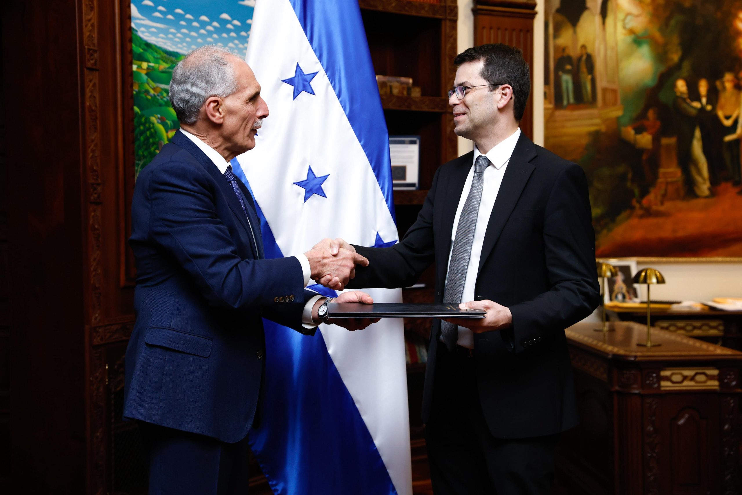 Gobierno enviará carta de intenciones al FMI previo a aprobación del directorio de la cuarta y quinta revisión