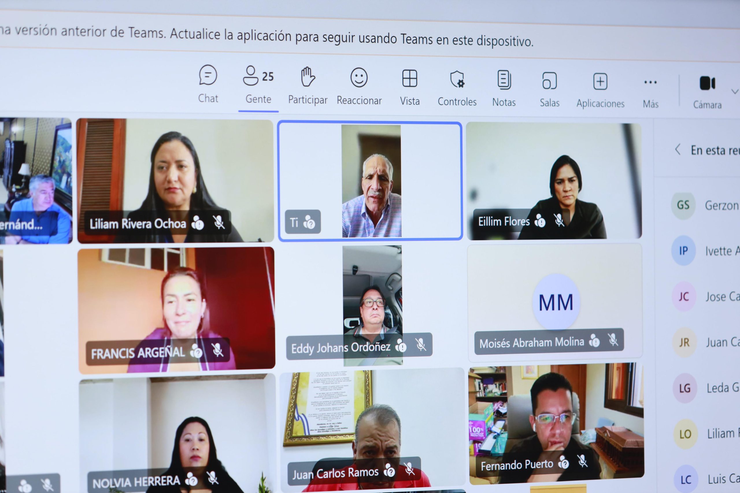 En Consejo de Ministros, Gobierno del presidente Asfura declara emergencia sanitaria por gripe aviar y garantiza continuidad de proyectos prioritarios de inversión