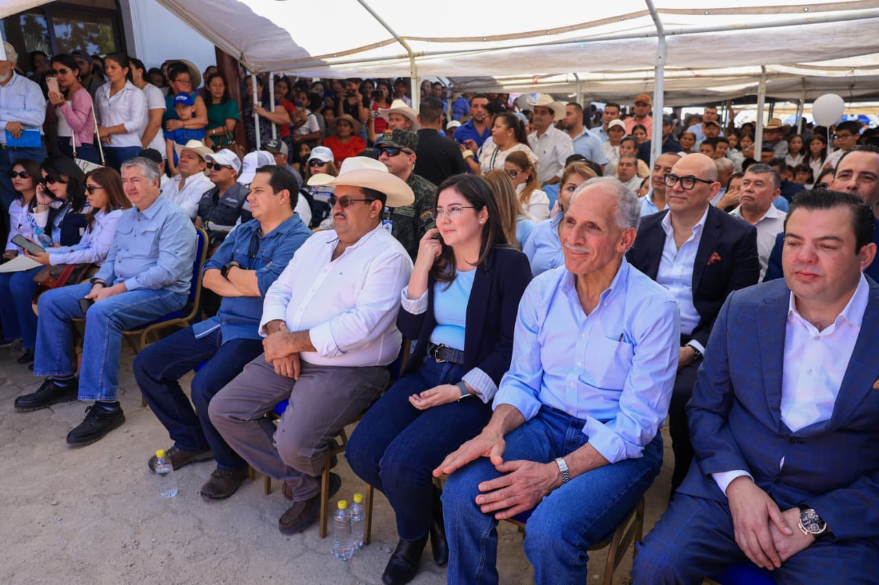 Candelaria recibe un nuevo comienzo con “La Salud Más Cerca de Usted”
