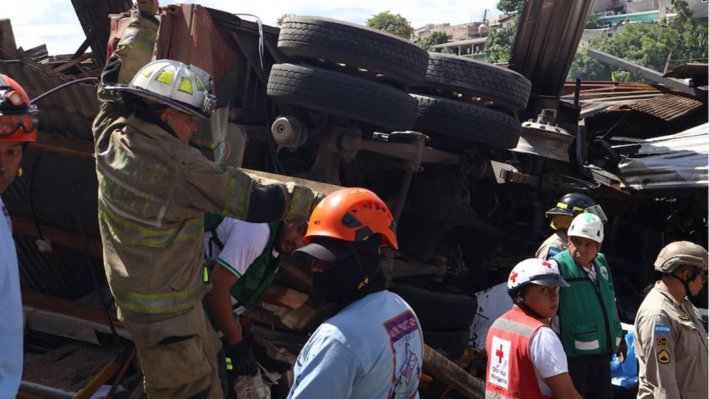 AMDC activó atención integral a familias afectadas por accidente en Villa Nueva
