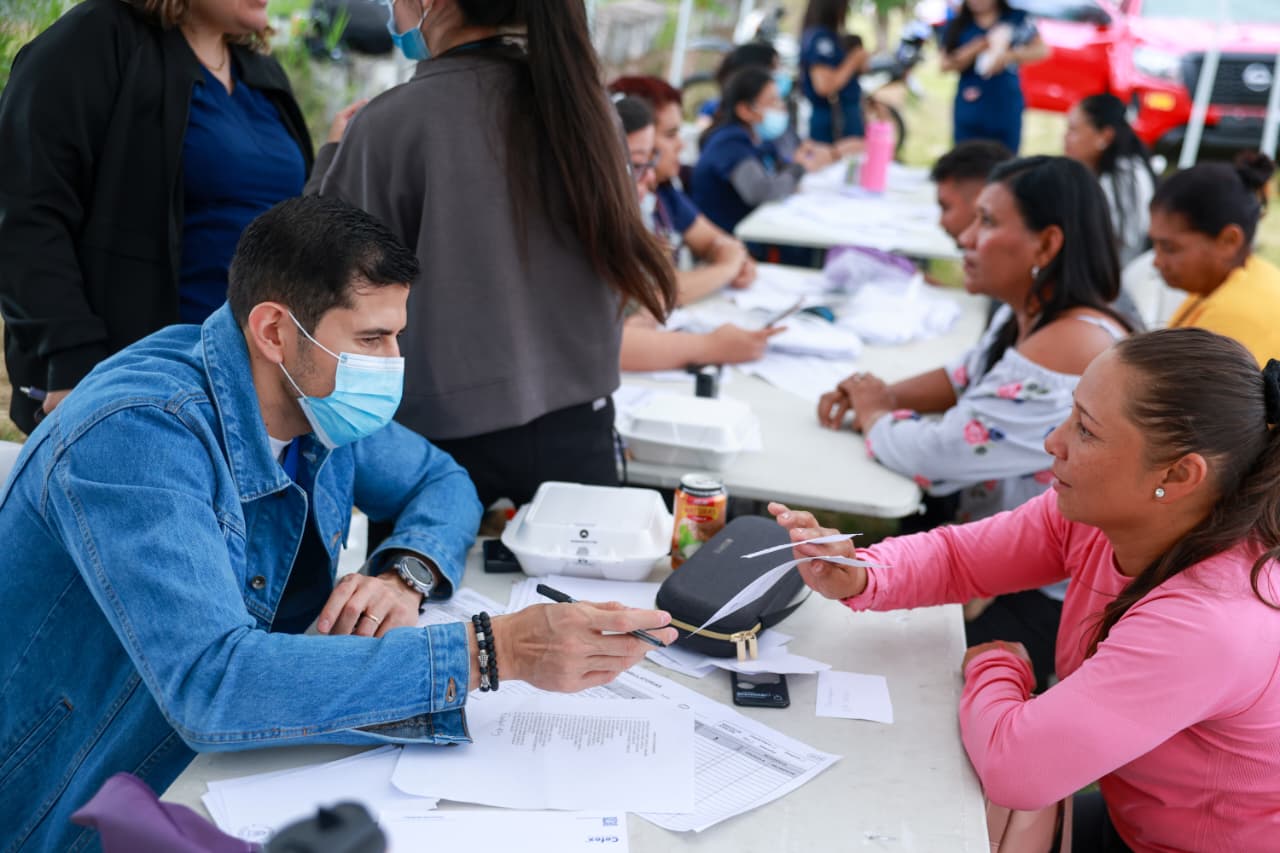 Gobierno del presidente Asfura impulsa 2,000 atenciones médicas para barrenderos en AGAFAM Gobierno del presidente Asfura impulsa 2,000 atenciones médicas para barrenderos en AGAFAM
