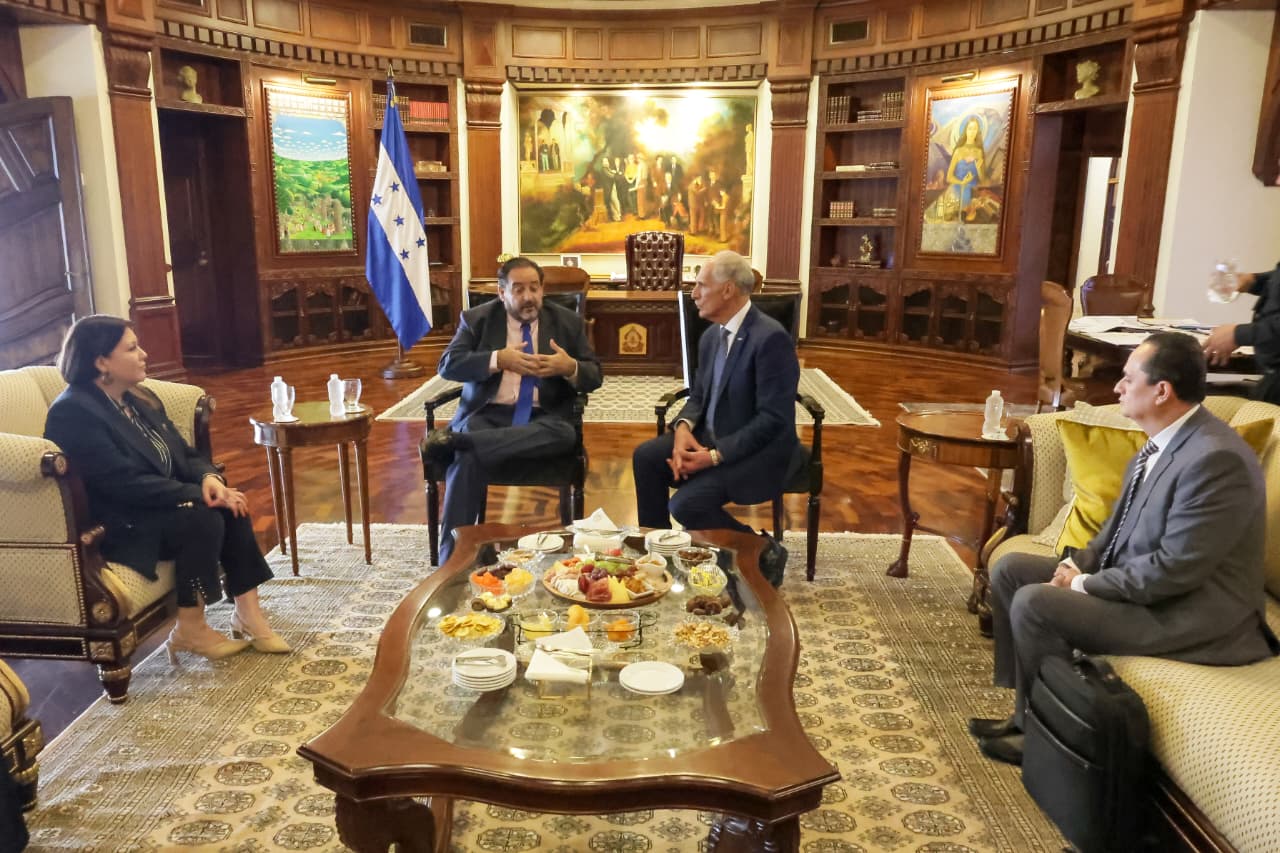 Gobierno del presidente Asfura y OLACDE trazan una hoja de ruta para fortalecer la seguridad energética y acelerar la integración regional Gobierno del presidente Asfura y OLACDE trazan una hoja de ruta para fortalecer la seguridad energética y acelerar la integración regional
