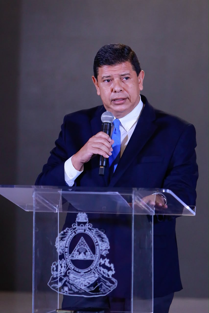 Gobierno presenta a Héctor Ordóñez como nuevo secretario de Comunicación y Estrategia de Casa Presidencial
