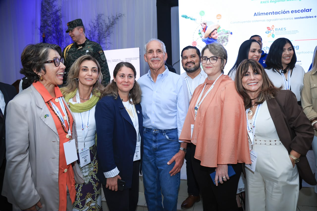 Más inversión, producción local y mejor nutrición: Presidente Asfura marca ruta para la alimentación escolar Más inversión, producción local y mejor nutrición: Presidente Asfura marca ruta para la alimentación escolar