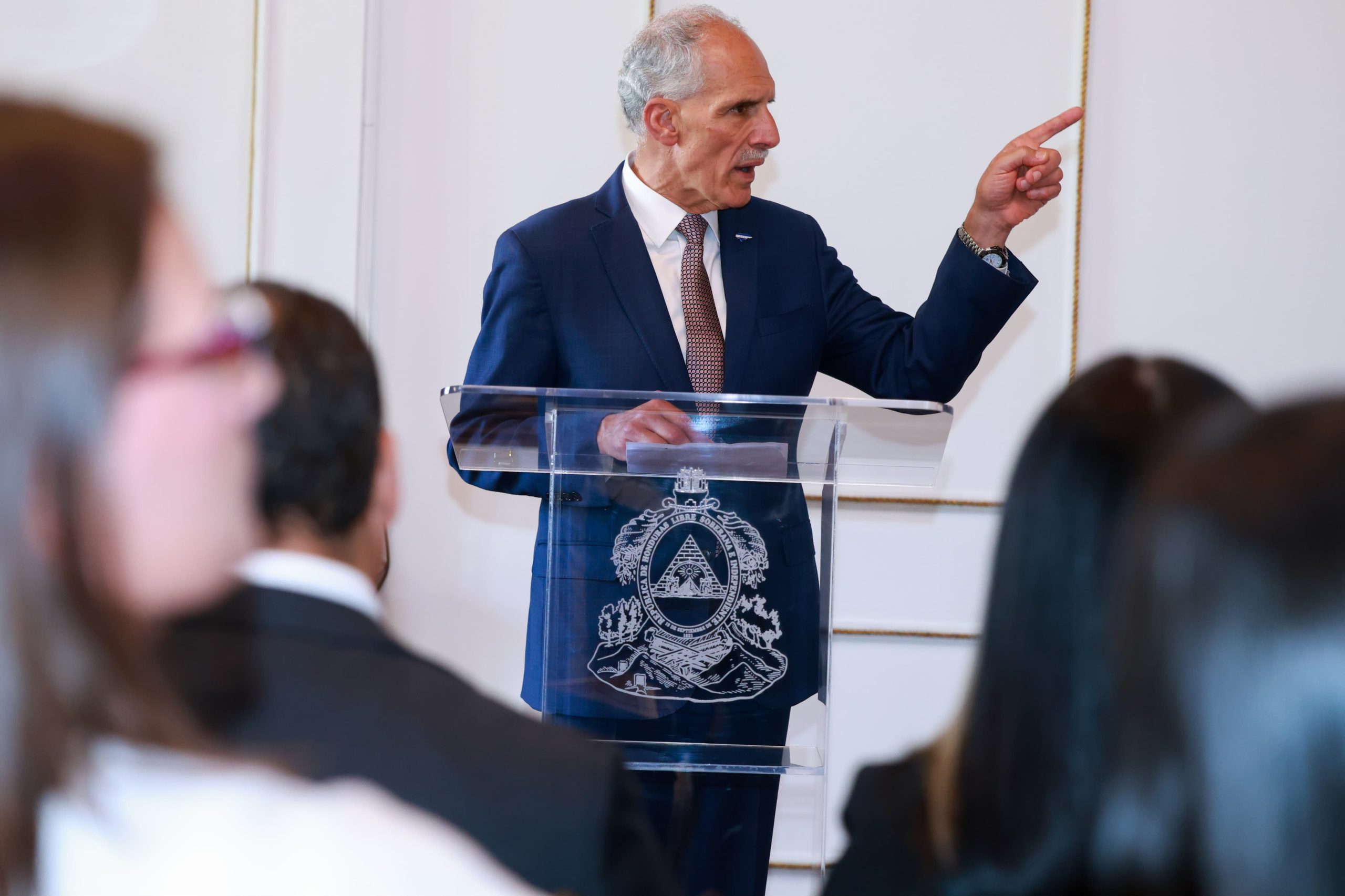 Presidente Asfura reafirma compromiso con la transparencia y la fiscalización del Estado, “No hago nada a espaldas de nadie”