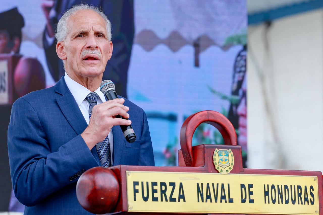 Presidente Asfura ratifica su compromiso con una Fuerza Naval fortalecida para proteger la soberanía y seguridad de Honduras