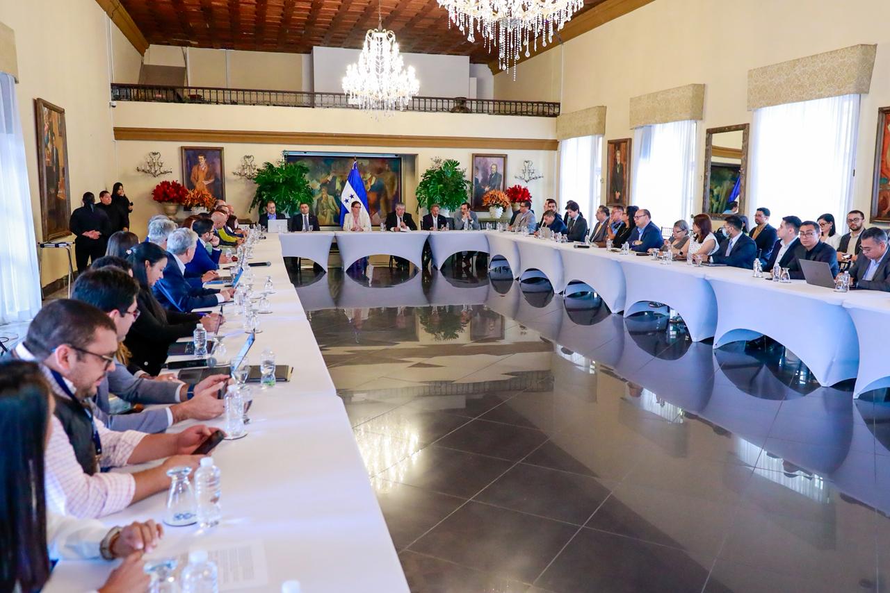 Gobierno del presidente Asfura avanza hacia un Estado digital con trámites más ágiles, transparentes y competitivos
