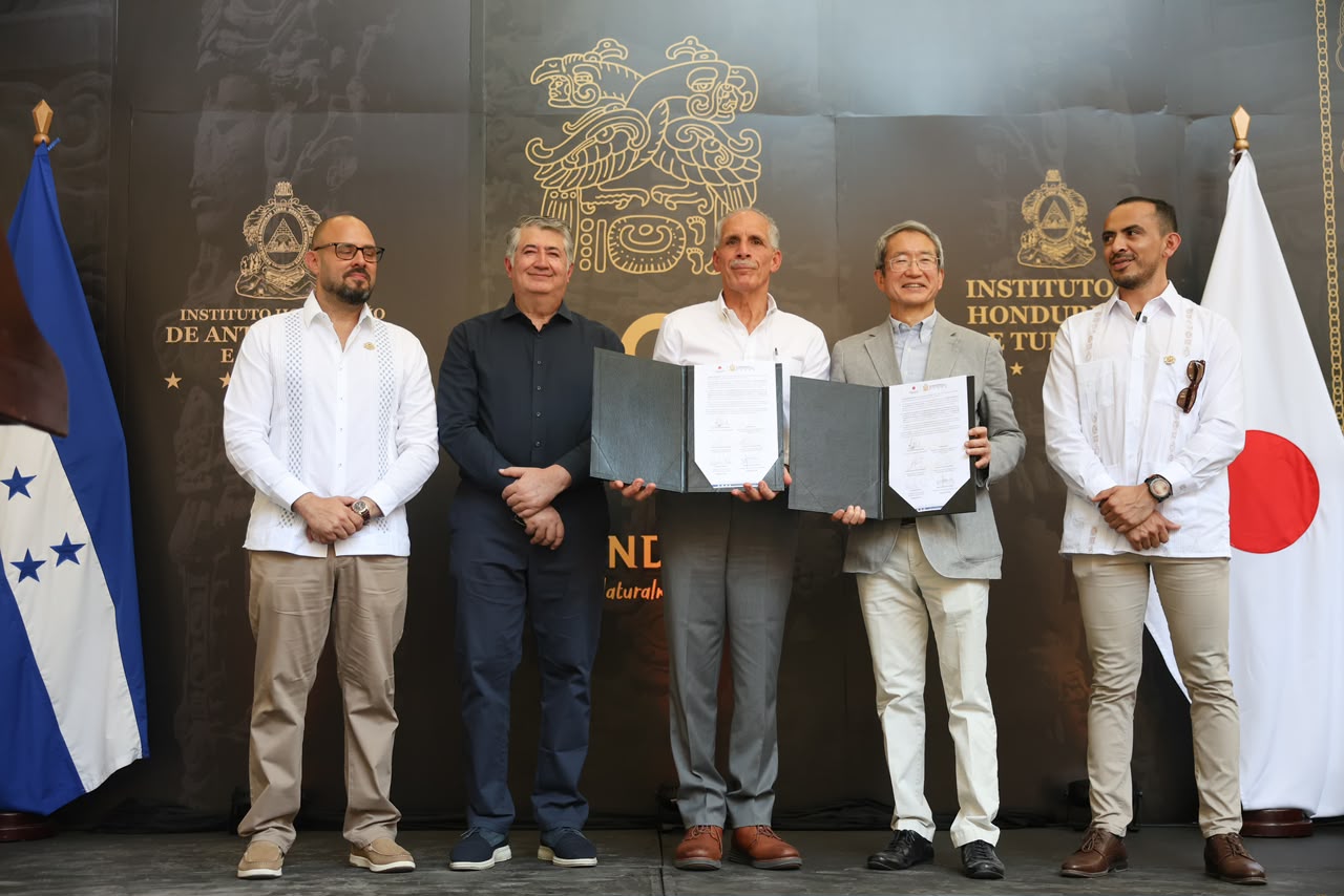 Honduras y Japón impulsan nuevo Centro de Visitantes en Copán Honduras y Japón impulsan nuevo Centro de Visitantes en Copán